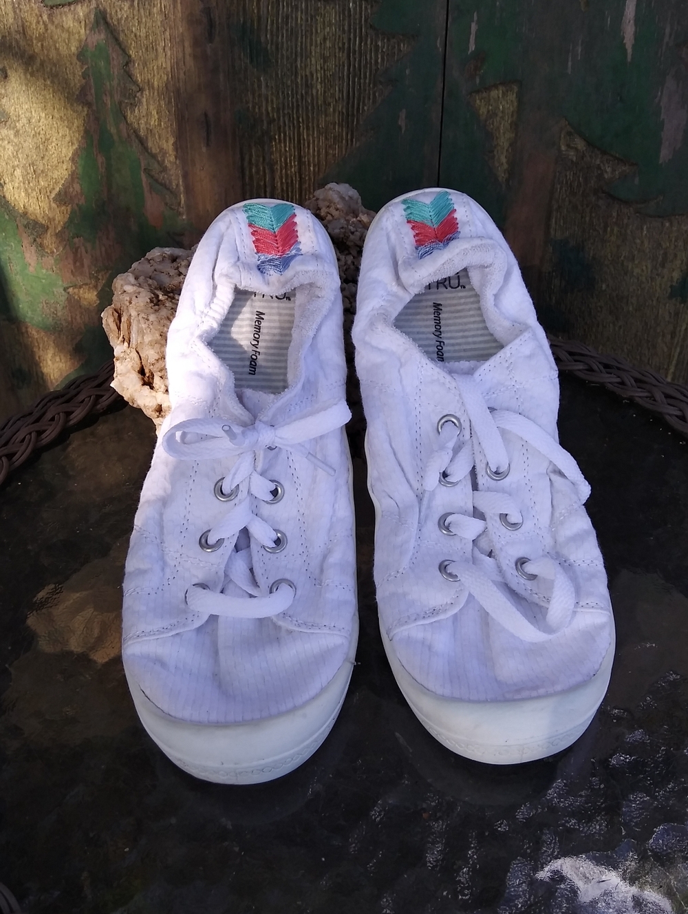Time and Tru White Canvas Sneakers with Multicolor Embroidered Chevron Tab